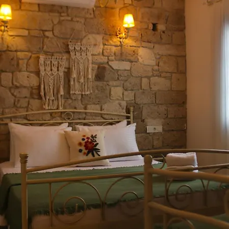Mythos Alacati Homestay *