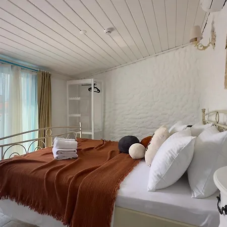 Gazde/Camere de închiriat Mythos Alacati